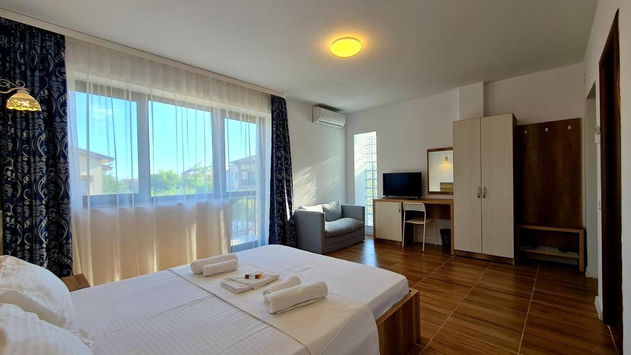 Elina2 Hotel Techirghiol Bagian luar foto
