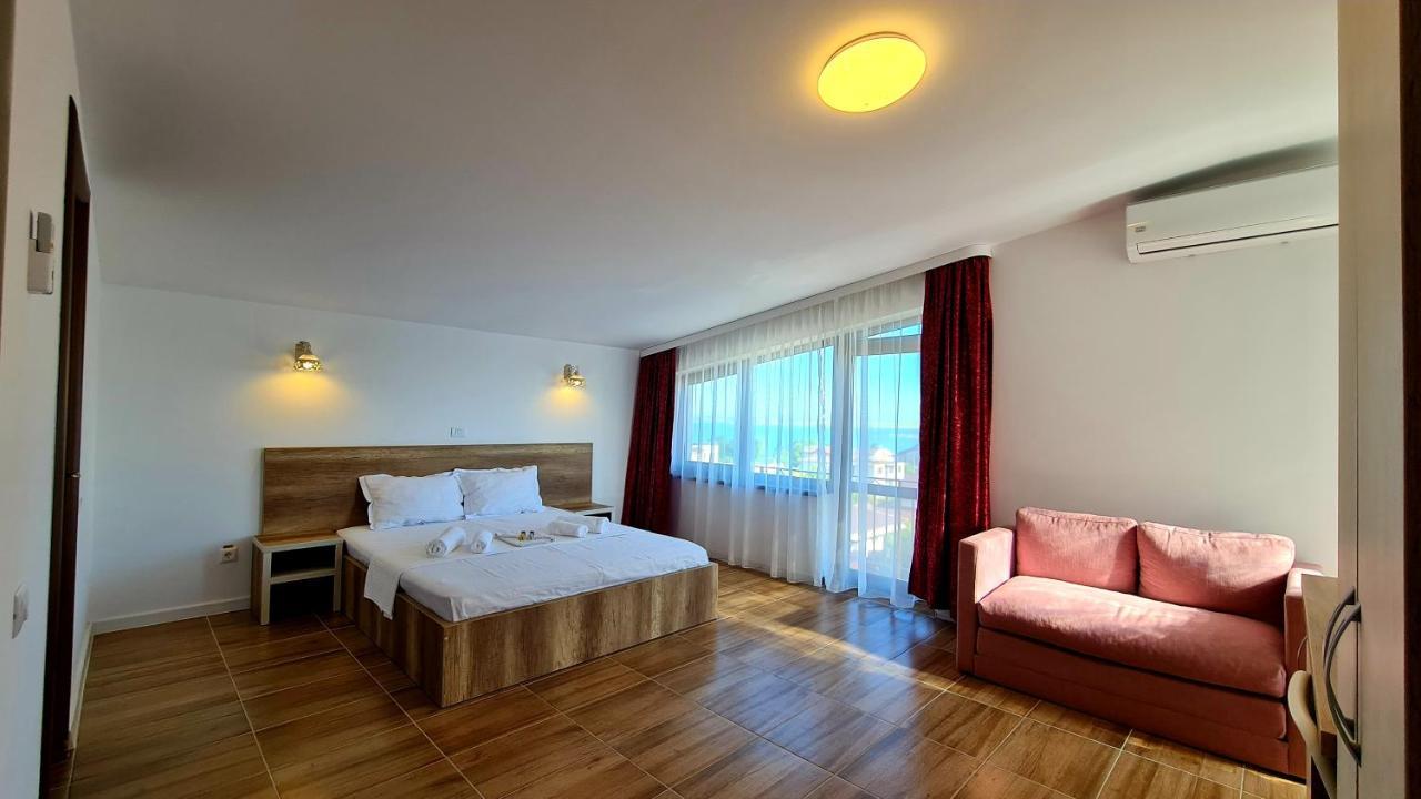 Elina2 Hotel Techirghiol Bagian luar foto