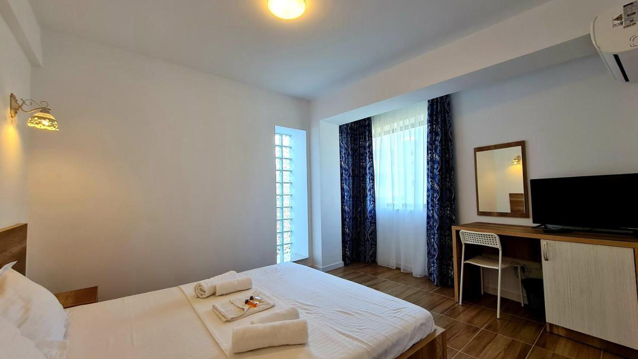 Elina2 Hotel Techirghiol Bagian luar foto
